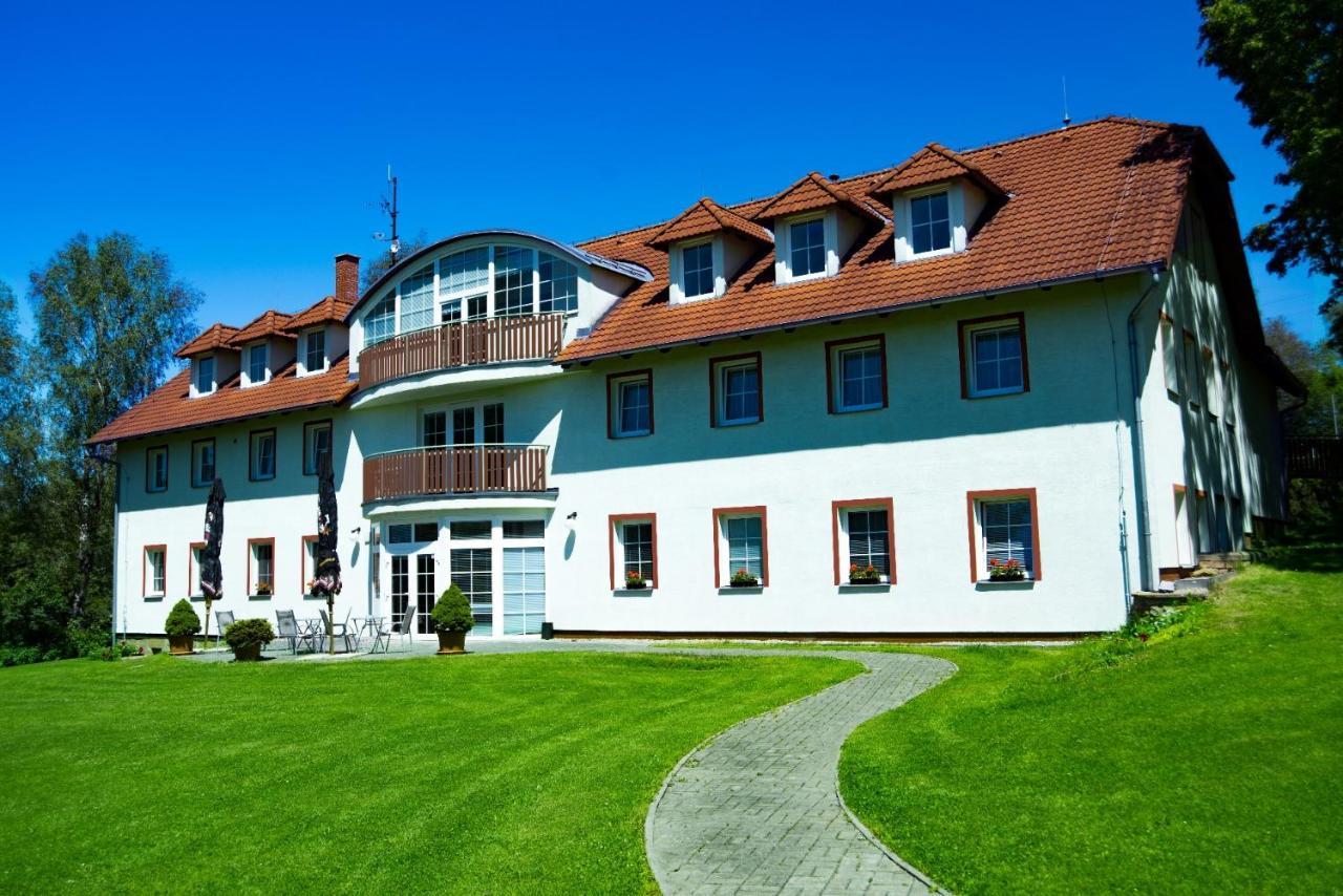 Penzion Pastviny Exteriör bild